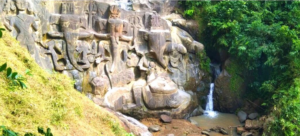 Ganesha sculpture at Unakoti hills
