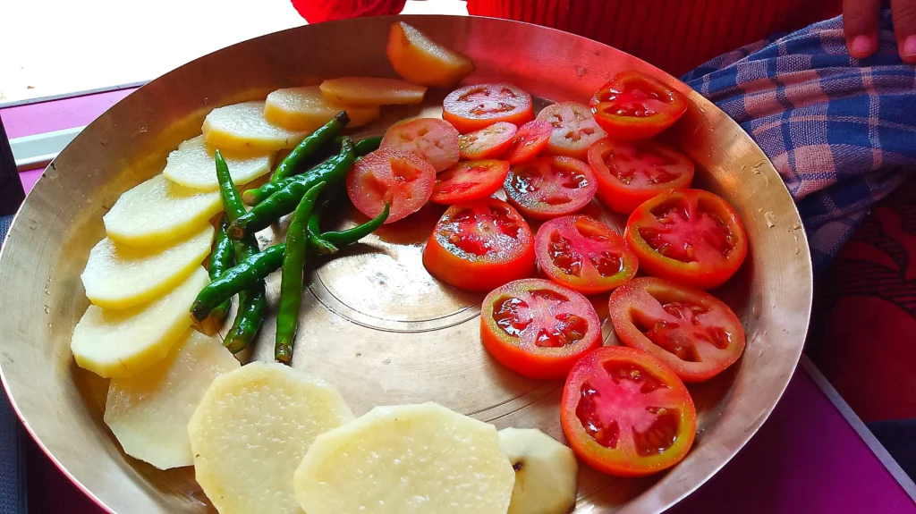 Non Oil Traditional Food: Paltoi or Irolpa. 12 Vegetables for Paltoi or Irolpa